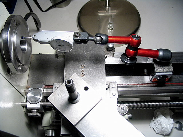 Measuring Rigidity Eight-inch distance from the indicator tip to the magnetic base